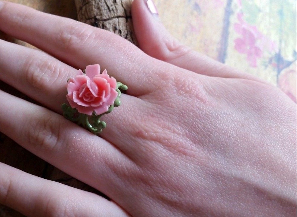 Flower Ring, Cabbage Rose Ring, Vintage Ring, Shabby Chic Ring, Vintage Wedding, Bridesmaid Gift, Summer gifts, Jewelry gifts, Trendy gifts